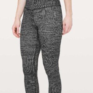Lululemon Wunder Under Size 2 21" inseam